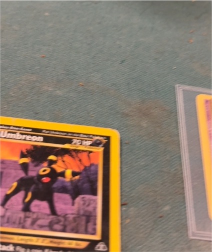 2001 Neo Discovery #32 Umbreon — front
