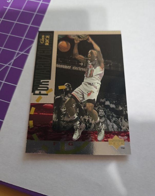 1993-94 Upper Deck Silver #SE47 Glen Rice — front