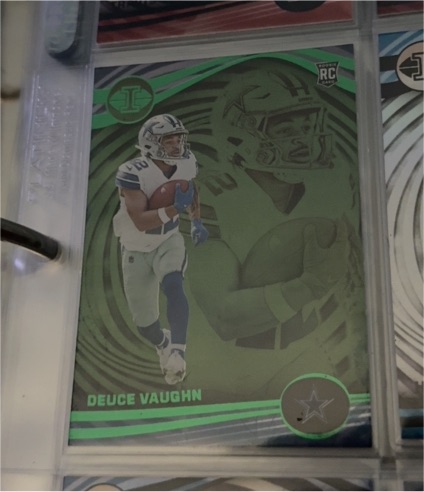 2023 Panini Illusions #31 Deuce Vaughn — front