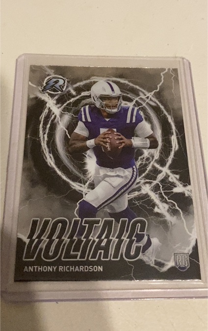 2023 Topps Composite Resurgence Voltaic #RV-3 Anthony Richardson — front