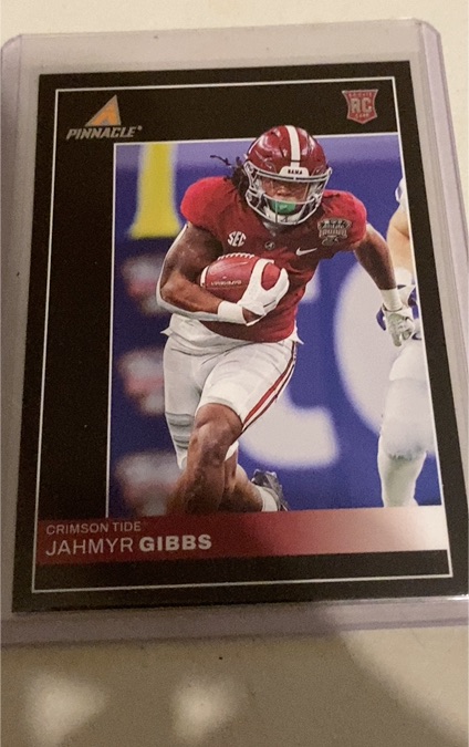 2023 Panini Chronicles Draft Picks Pinnacle #12 Jahmyr Gibbs — front