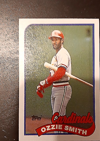 1989 Topps #230 Ozzie Smith — front