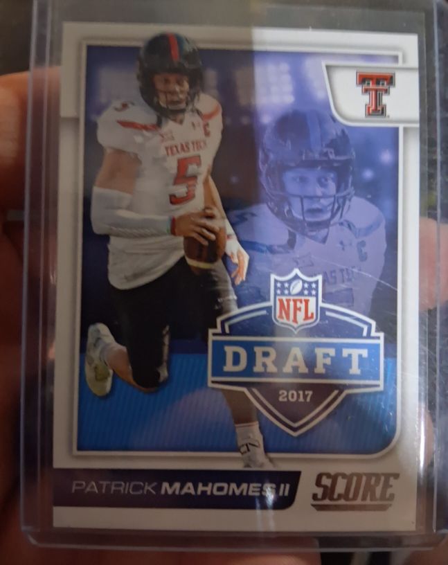 2017 Score NFL Draft #2 Patrick Mahomes II — front