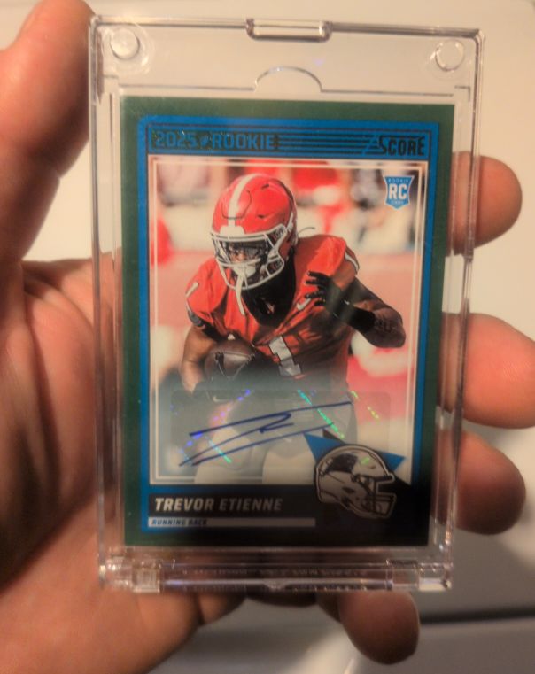 2025 Panini Score #51 Trevor Etienne Rookie Signatures Green Auto — front