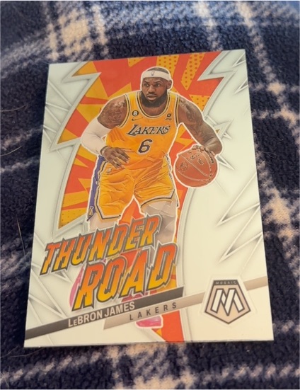 2022-23 Panini Mosaic #1 LeBron James Thunder Road Insert — front