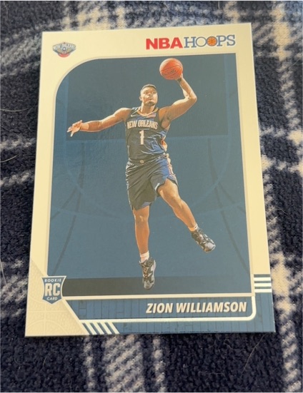 2019-20 Panini NBA Hoops #258 Zion Williamson — front