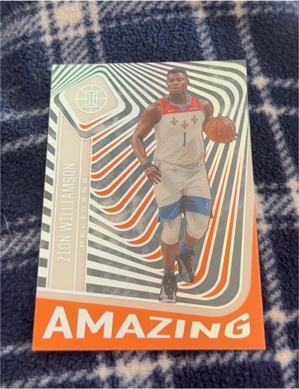 2020-21 Panini Illusions #16 Zion Williamson Amazing — front