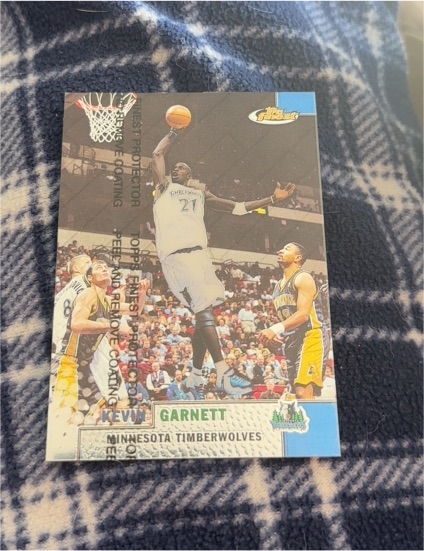 1999-00 Topps Finest #139 Kevin Garnett — front