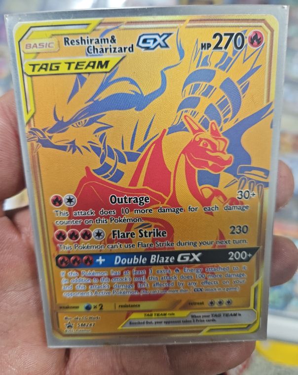 2021 Pokémon SM247 Reshiram & Charizard GX Tag Team Gold Promo — front
