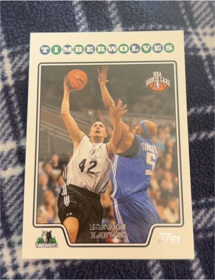 2008-09 Topps #200 Kevin Love Rookie Card — front