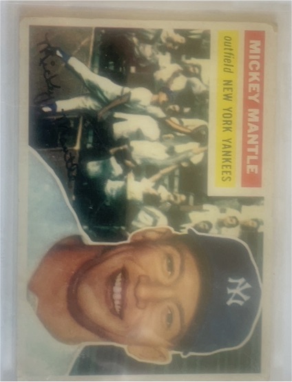 1956 Topps #135 Mickey Mantle — front