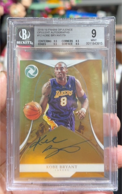 2018-19 Panini Opulence Opulent Autographs #12 Kobe Bryant — front
