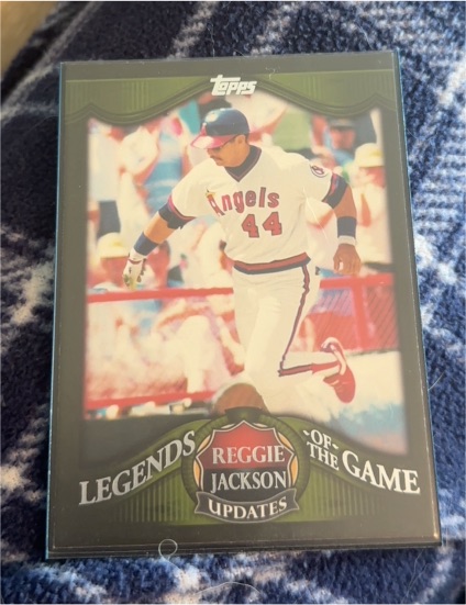 2009 Topps Updates & Highlights Legends of the Game #LGU21 Reggie Jackson — front