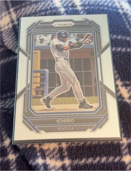 2023 Panini Prizm Baseball #32 Ichiro Suzuki — front