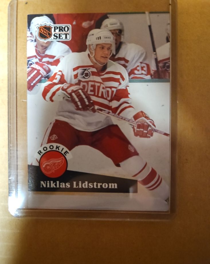 1991 Pro Set #531 Niklas Lidstrom Rookie Card — front