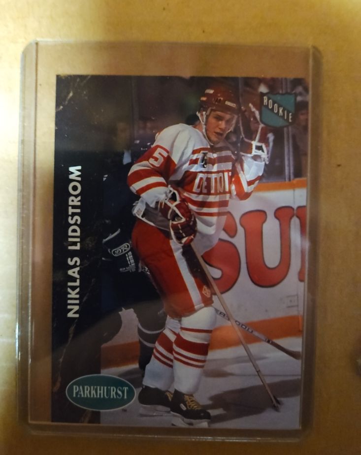 1991-92 Parkhurst #37 Niklas Lidstrom Rookie — front