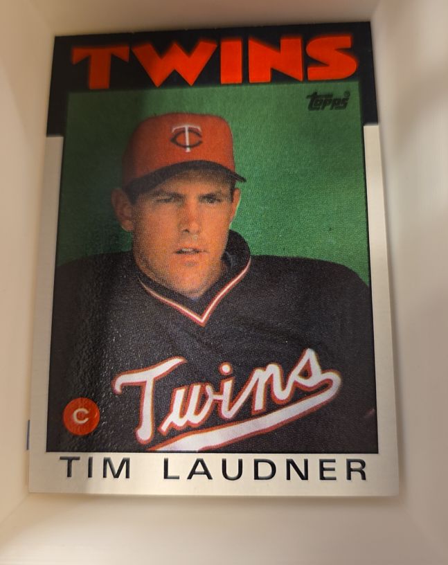 1986 Topps #184 Tim Laudner — front