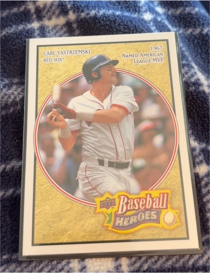 2008 Upper Deck Baseball Heroes Carl Yastrzemski — front