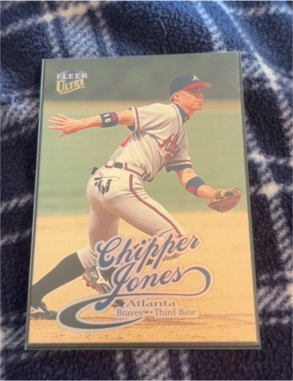1999 Fleer Ultra #156 Chipper Jones — front