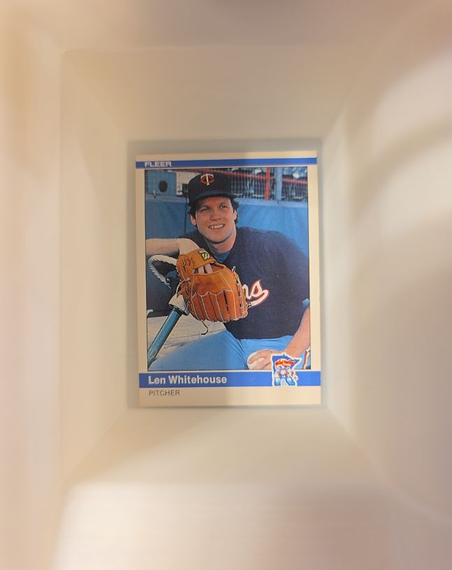 1987 Fleer #551 Len Whitehouse — front