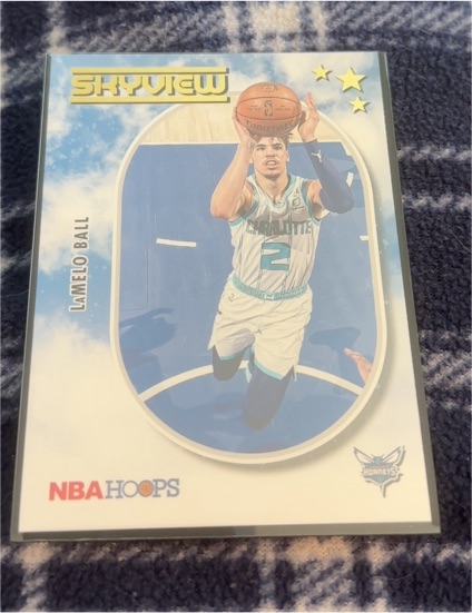 2021-22 Panini NBA Hoops #5 LaMelo Ball Skyview Insert — front