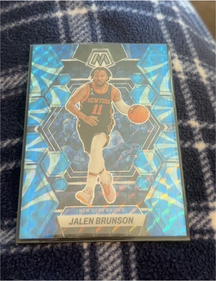 2022-23 Panini Mosaic #95 Jalen Brunson — front