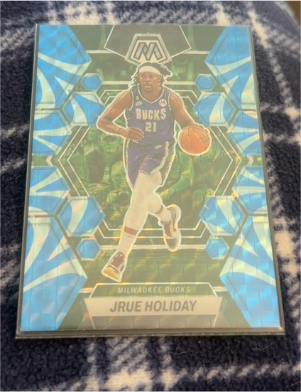 2022-23 Panini Mosaic #158 Jrue Holiday — front