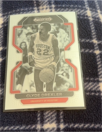 2022 Panini Prizm Draft Picks Basketball #9 Clyde Drexler — front