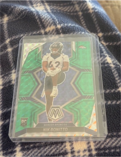 2022 Panini Mosaic #396 Nik Bonitto — front