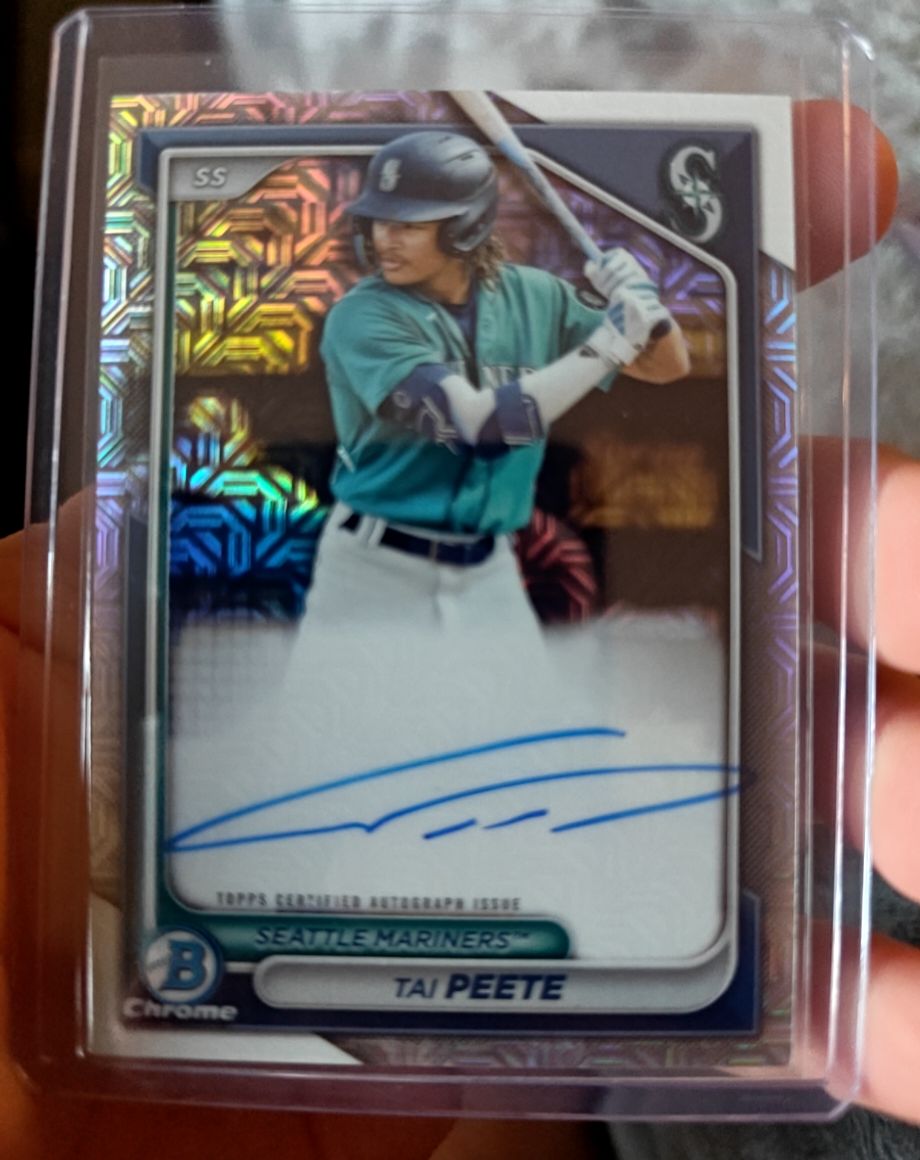 2024 Bowman Chrome Mega Box Mojo Refractor Tai Peete Auto RC — front