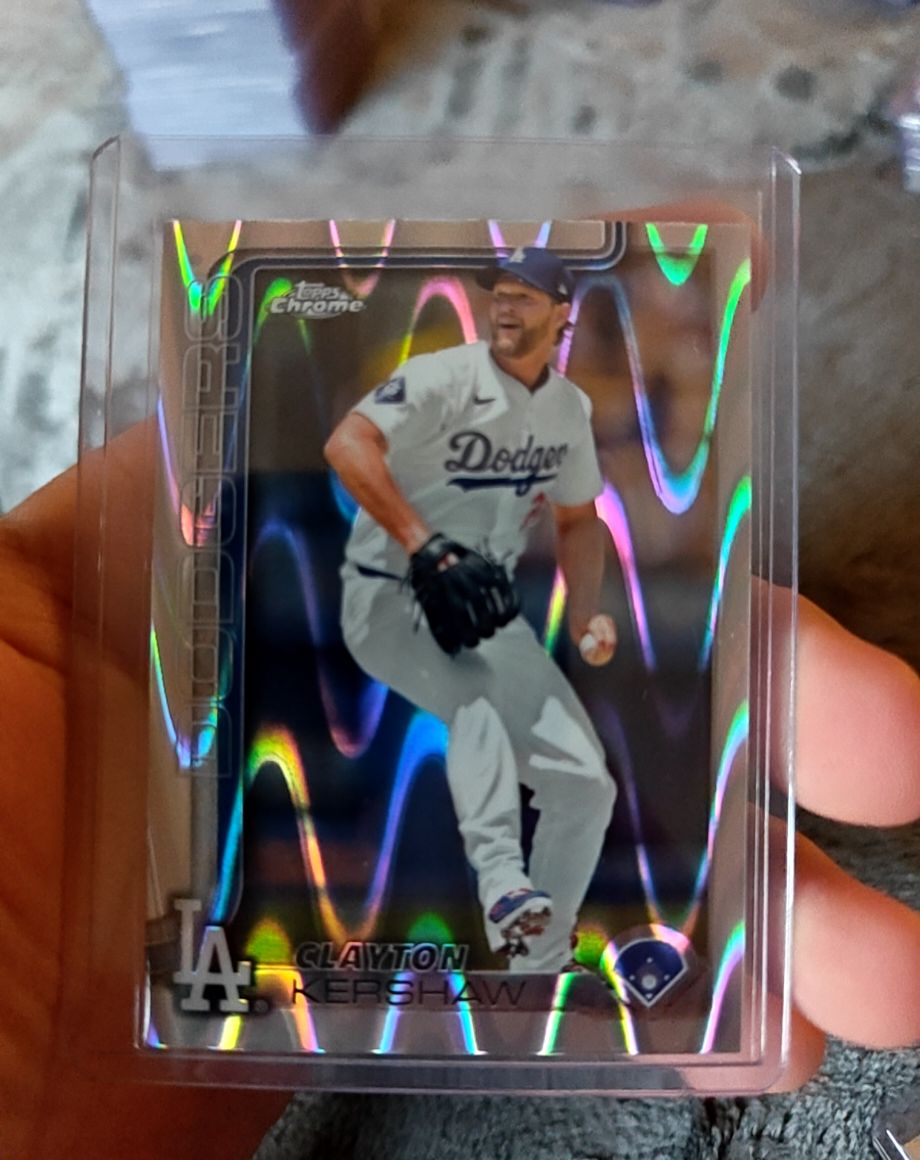 2025 Topps Chrome #88 Clayton Kershaw — front
