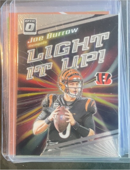 2023 Panini Donruss Optic #LU-JB Joe Burrow Light It Up! — front