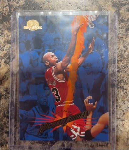 1995-96 SkyBox Premium #15 Michael Jordan — front