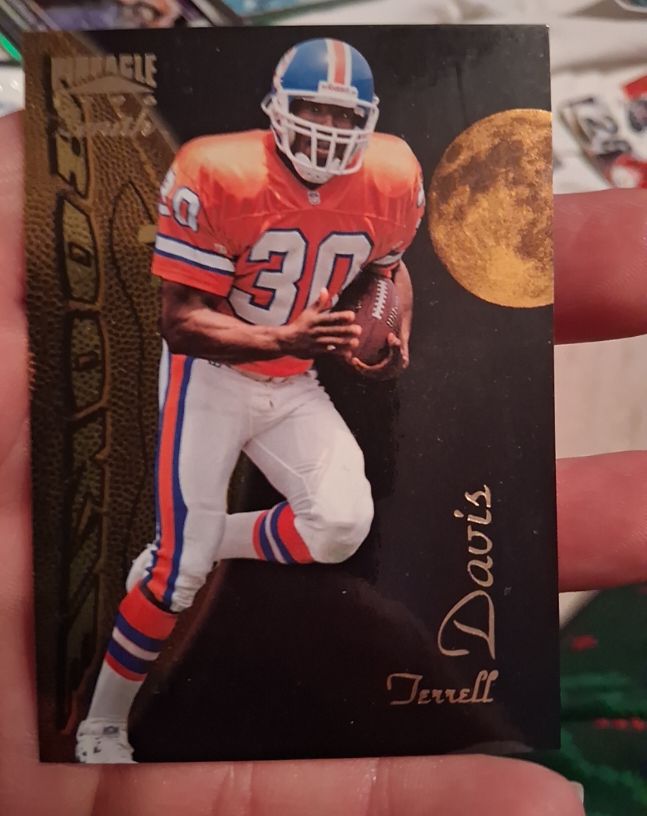 1996 Pinnacle Zenith #Z-116 Terrell Davis — front