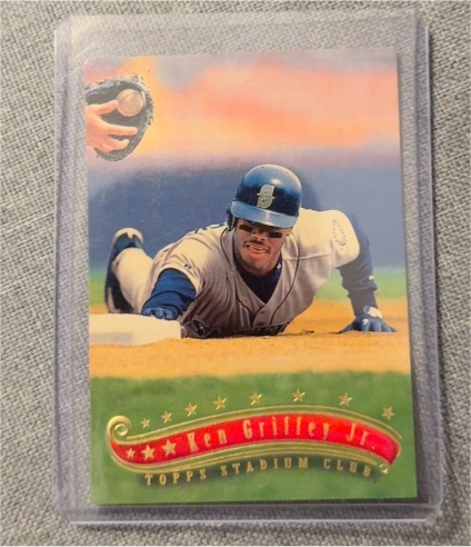 1997 Topps Stadium Club #50 Ken Griffey Jr. — front