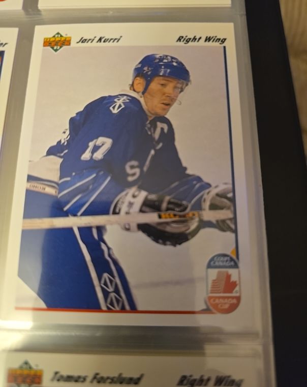 1991-92 Upper Deck Canada Cup #24 Jari Kurri — front
