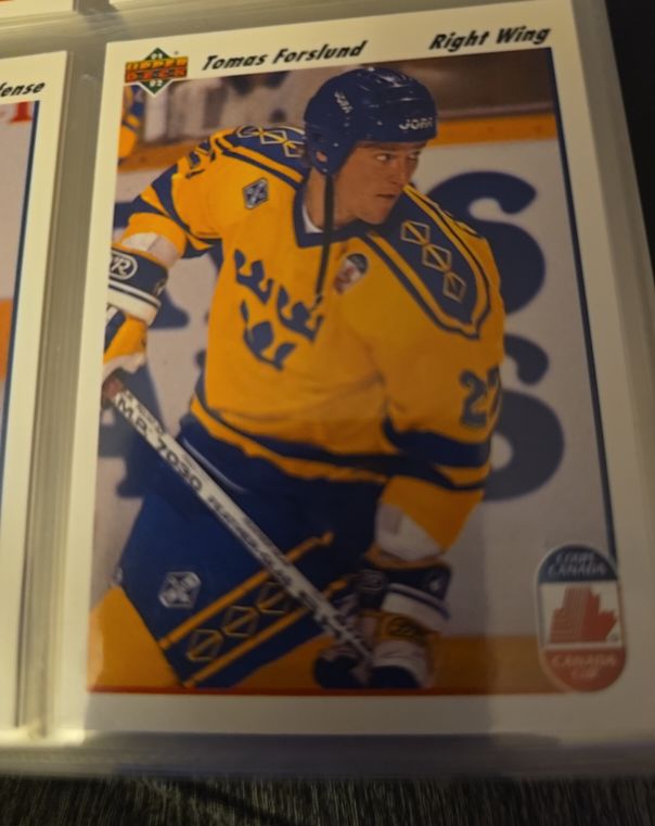 1991-92 Upper Deck #27 Tomas Forslund — front