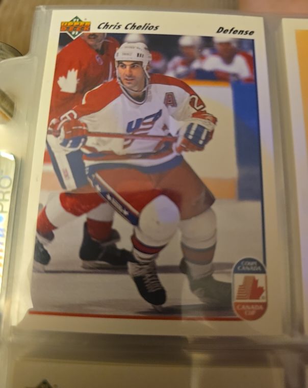1991-92 Upper Deck #37 Chris Chelios — front