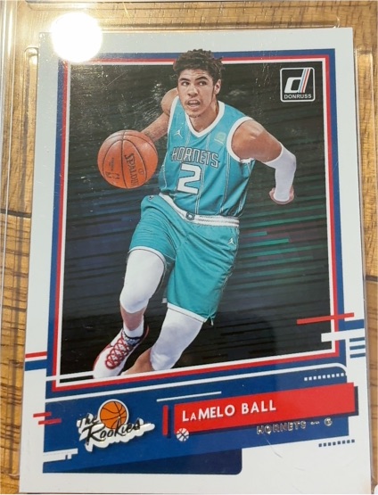 2020-21 Donruss The Rookies #1 LaMelo Ball — front