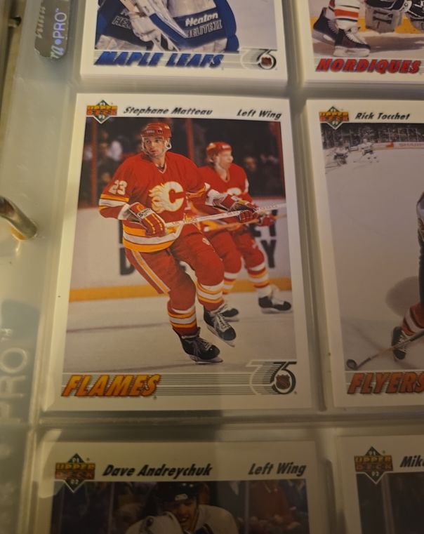 1991-92 Upper Deck #121 Stephane Matteau Calgary Flames — front