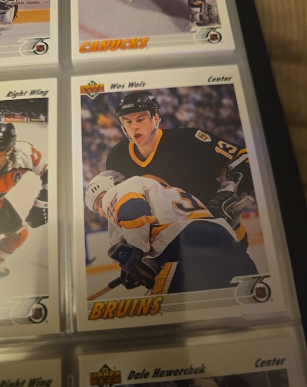 1991-92 Upper Deck #123 Wes Walz Boston Bruins — front