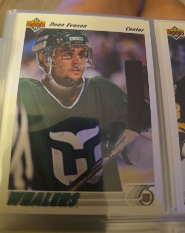 1991-92 Upper Deck #127 Dean Evason Hartford Whalers — front