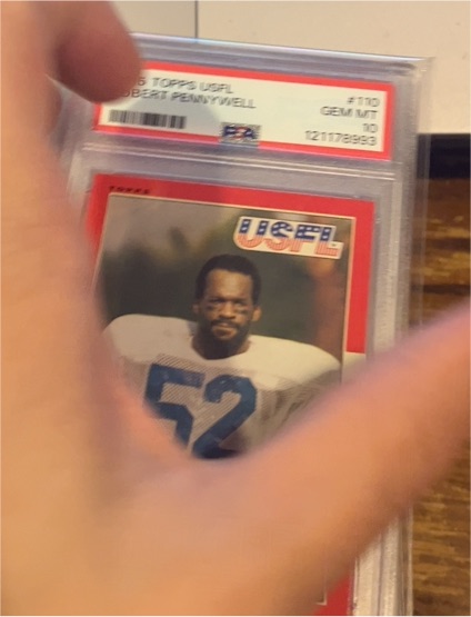 1985 Topps USFL #110 Robert Pennywell — front