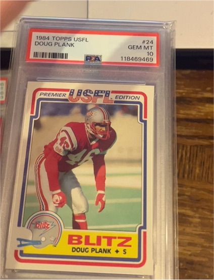 1984 Topps USFL #24 Doug Plank — front