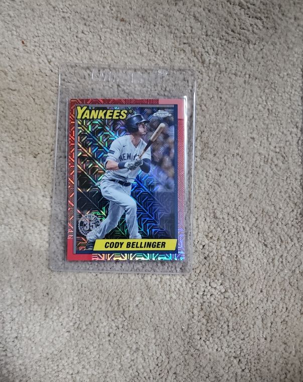 2025 Topps Series 2 1990 Topps Chrome Silver Pack #T90C-112 Cody Bellinger — front