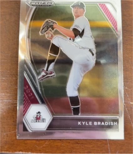 2021 Panini Prizm Draft Picks #PDP194 Kyle Bradish — front