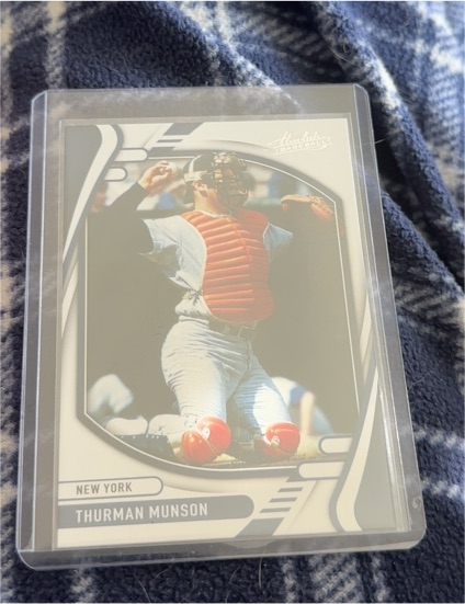 2022 Panini Absolute #7 Thurman Munson — front