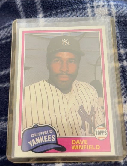 1981 Topps Traded #855 Dave Winfield — front