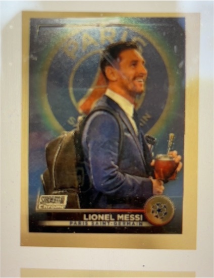 2022-23 Topps Stadium Club Chrome UEFA #80 Lionel Messi Paris Saint-Germain — front