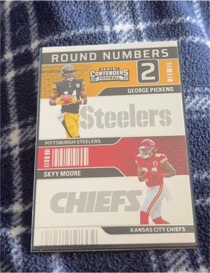 2022 Panini Contenders Round Numbers #RN-PM George Pickens / Skyy Moore — front